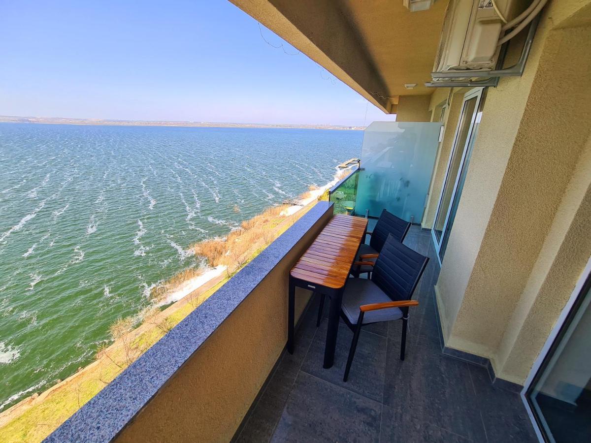 Moonlight Residence Mamaia Exterior photo