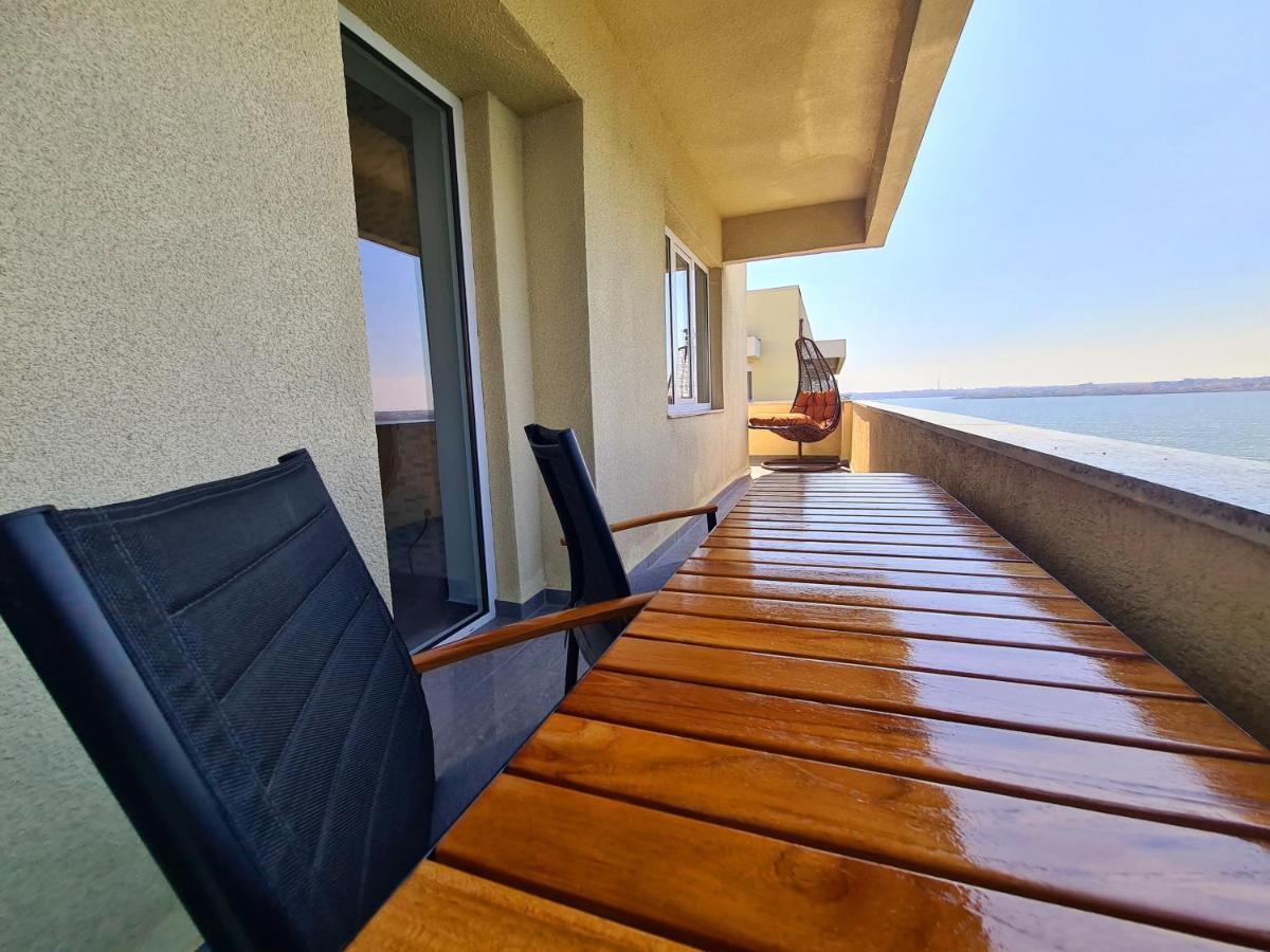 Moonlight Residence Mamaia Exterior photo